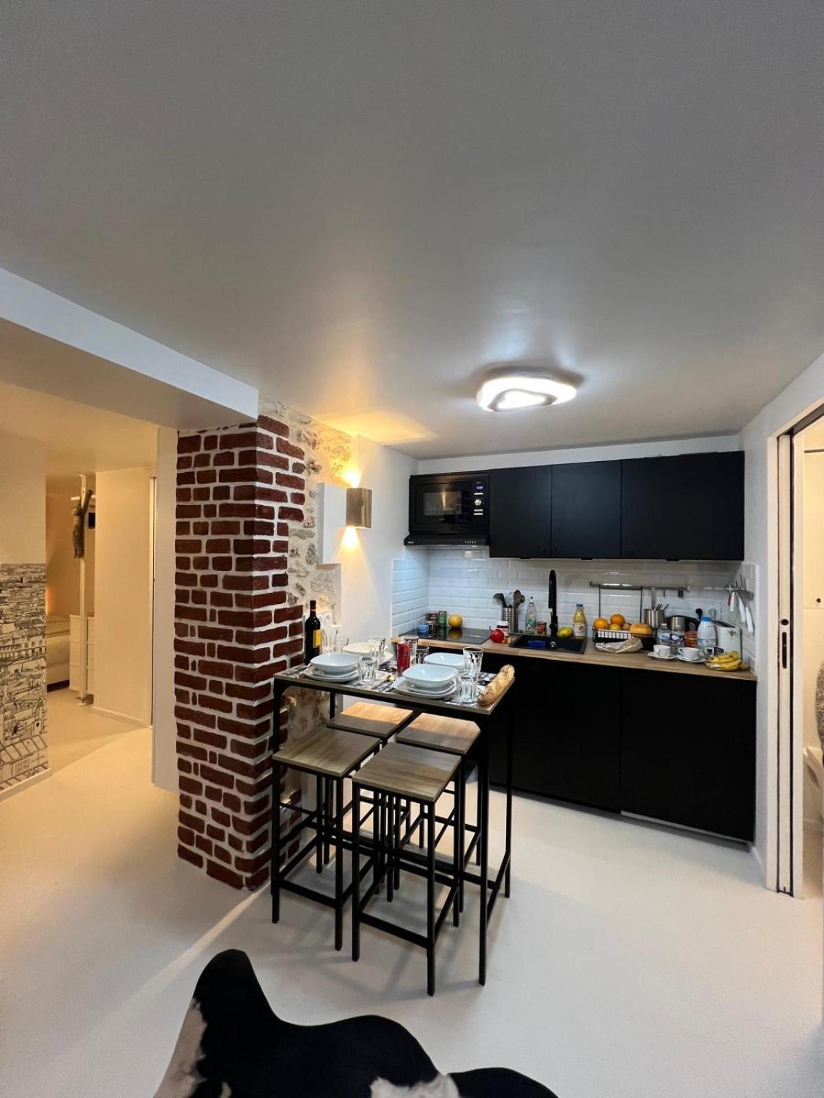 Appartement Design Quartier Montmartre-Sacre-Coeur! Paris Xviiie Экстерьер фото