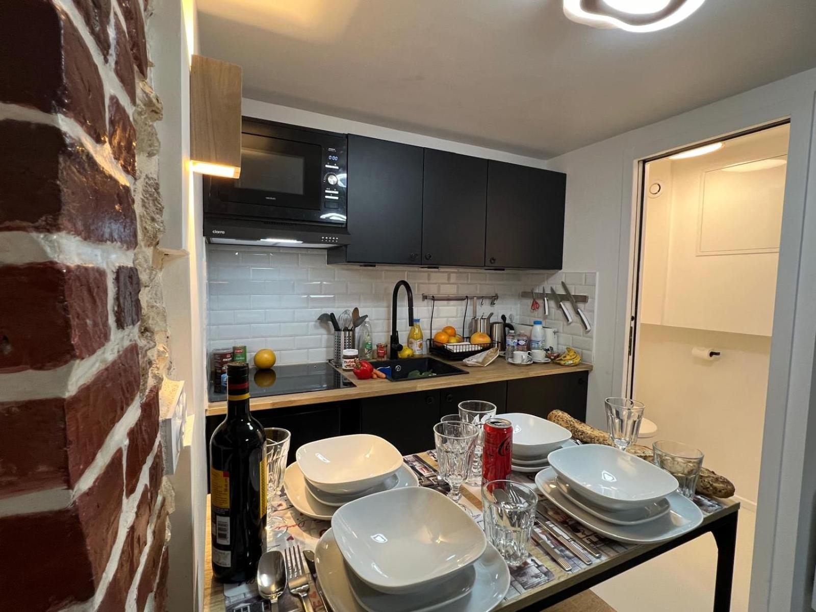 Appartement Design Quartier Montmartre-Sacre-Coeur! Paris Xviiie Экстерьер фото