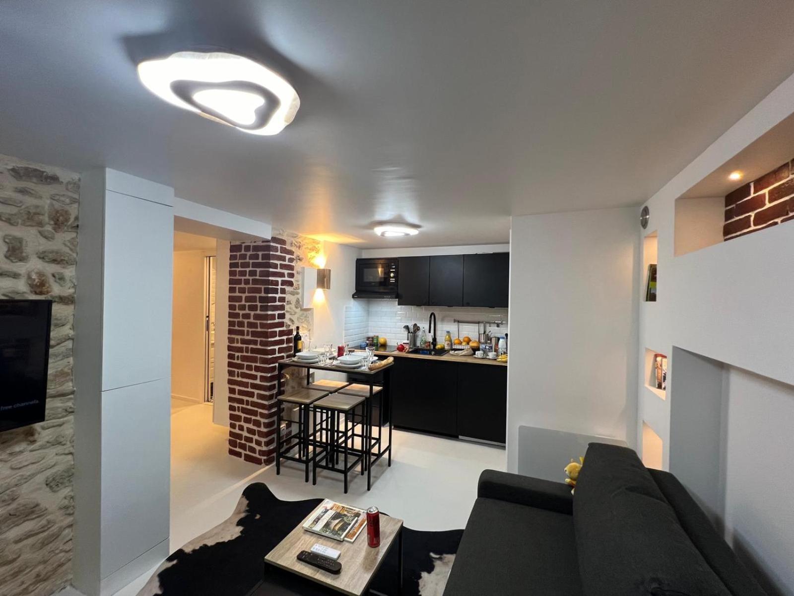Appartement Design Quartier Montmartre-Sacre-Coeur! Paris Xviiie Экстерьер фото